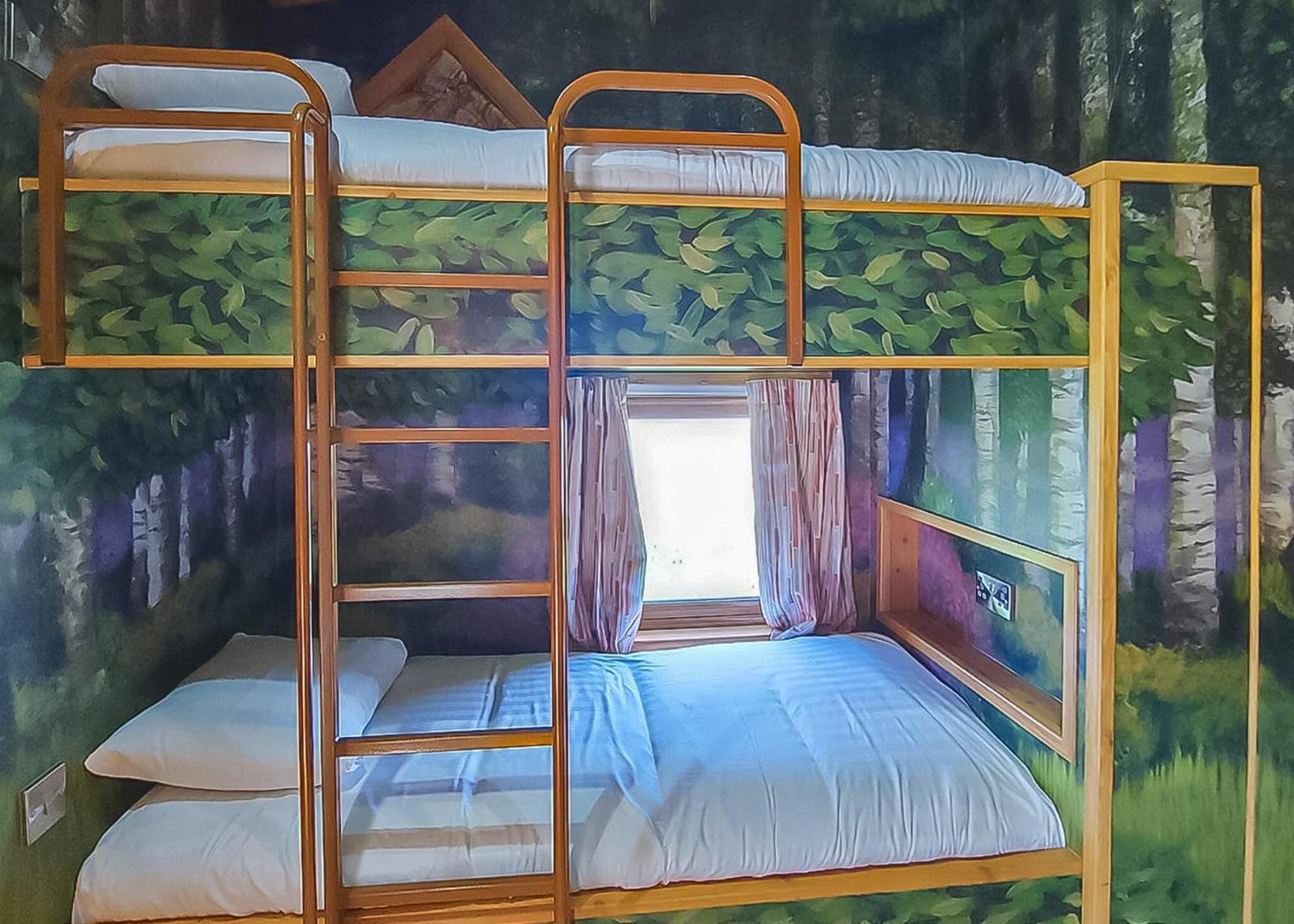 Wild Acre Village At Sundown Adventureland Retford Luaran gambar
